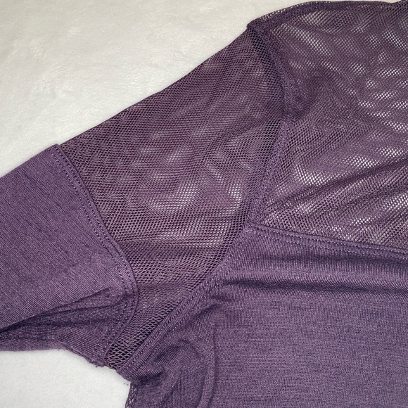 Victoria Secret Mesh Activewear Long Sleeve Shirt - Picture 6 of 6